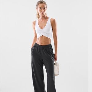 Aritzia Butter Volley Sports Bra